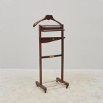 672822 Valet stand